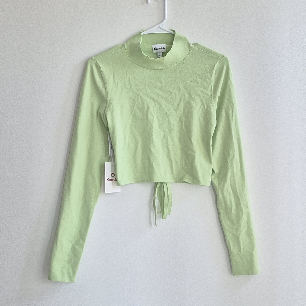 Sun Deh Aritizia Lime Green Cropped Long Sleeve Peekaboo Back Tie Top In Large